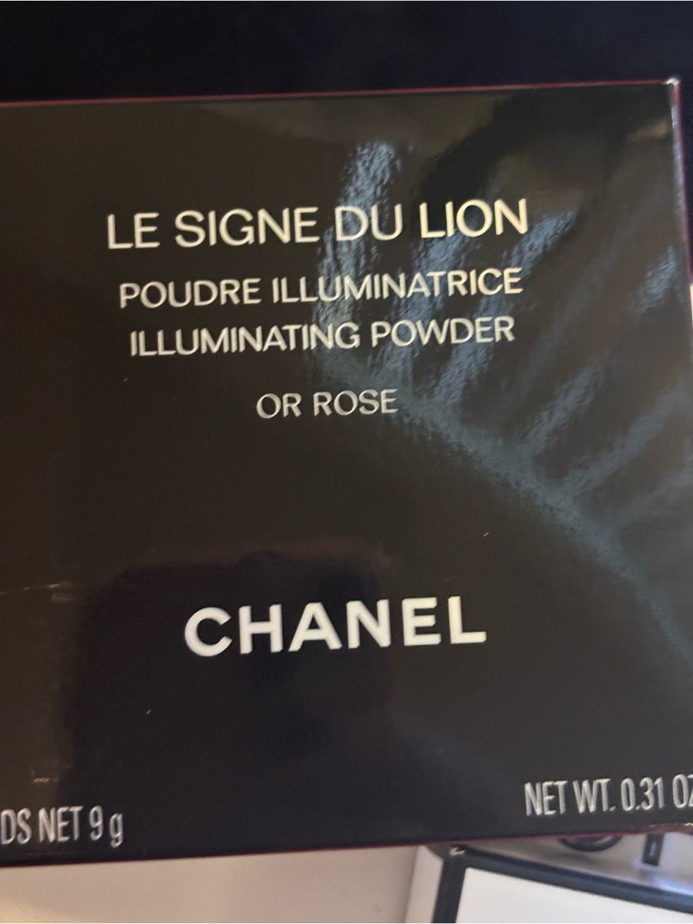 CHANEL Illuminating Powder Le Signe Du Lion - Rose Gold Accents